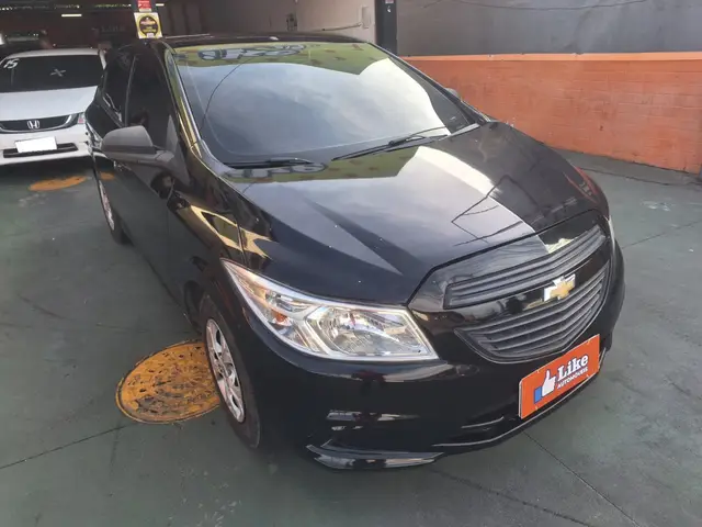 Carro Chevrolet Onix 2018 1.0 Joy SPE/4