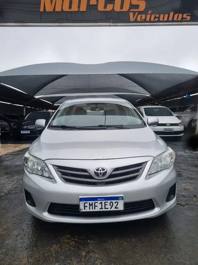 Carro Toyota Corolla 2014 Sedan 1.8 Dual VVT-i GLI (flex)