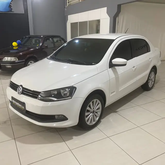 Carro Volkswagen Voyage 2014 1.6 VHT City (Flex)