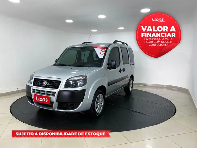 Carro Fiat Doblò 2019 Essence 1.8 5L (Flex)