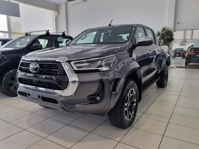 Toyota Hilux Cabine Dupla SRV 4x4 2.8 Diesel