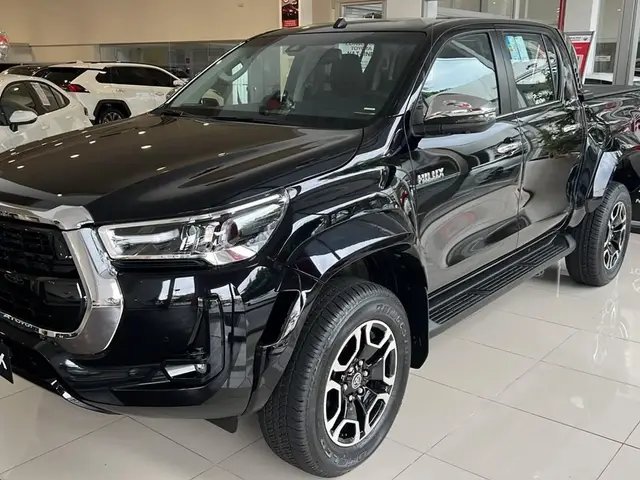 Carro Toyota Hilux Cabine Dupla 2024 SRV 4x4 2.8 Diesel