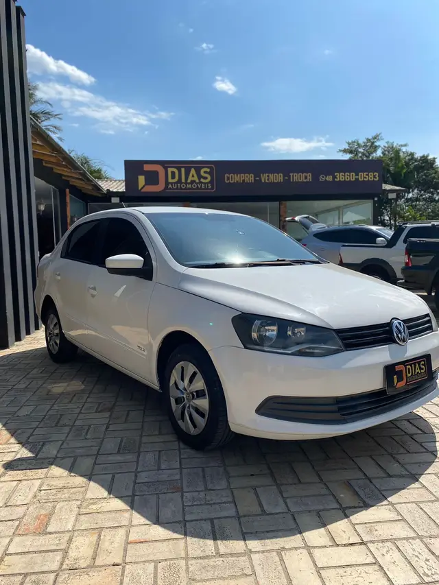 Carro Volkswagen Voyage 2013 1.0 TEC City (Flex)
