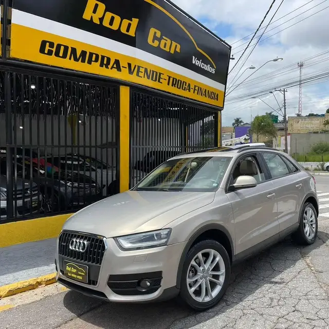 Carro Audi Q3 2013 2.0 TFSI Ambiente S Tronic Quattro