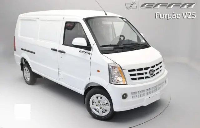 Carro Effa V25 2023 1.3 16V