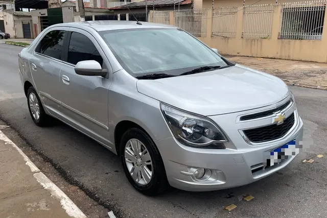 Carro Chevrolet Cobalt 2015 LTZ 1.8 8V (Flex)