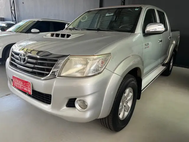 Carro Toyota Hilux Cabine Dupla 2012 Hilux 3.0 TDI 4x4 CD SRV (Aut)