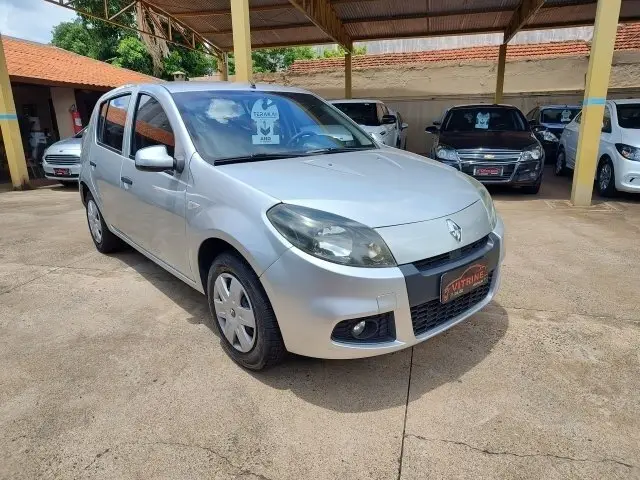 Renault Sandero Expression 1.6 8V (flex)