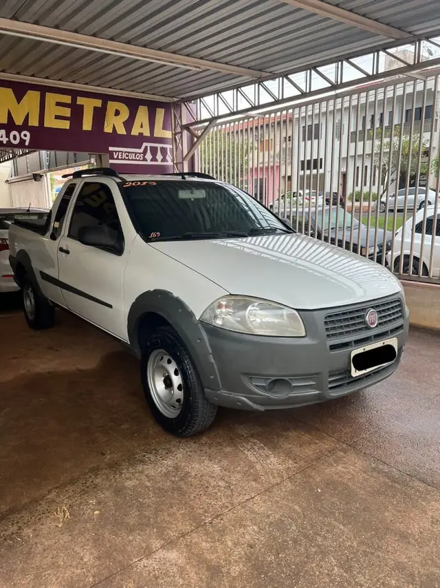 Carro Fiat Strada 2013 Working 1.4 (Flex)