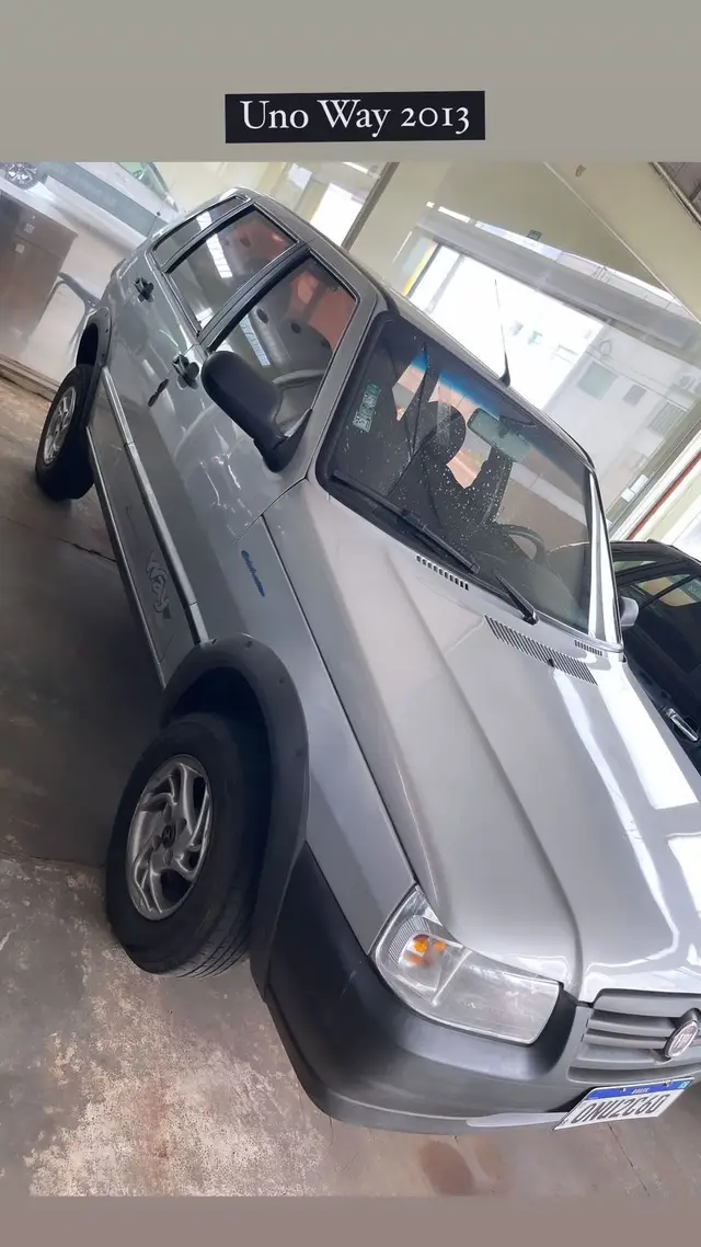 Carro Fiat Uno Mille 2013 Fire Economy Way 1.0 (Flex) 4p