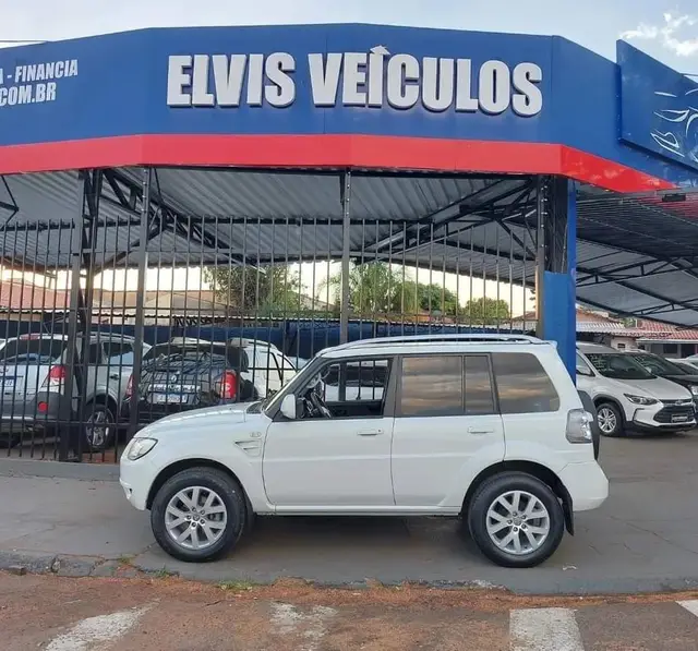 Carro Mitsubishi Pajero TR4 2012 2.0 16V 4x2 (Flex) (Aut)