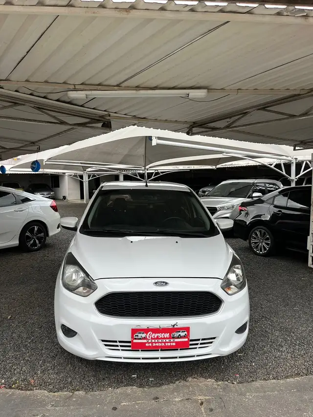 Carro Ford Ka Sedan 2017 SE Plus 1.0 (Flex)