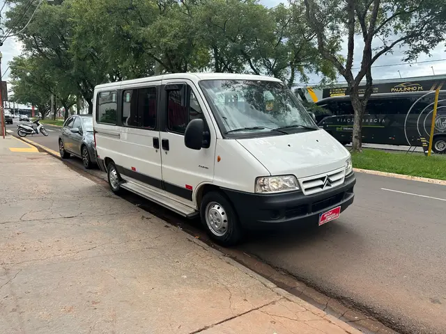 Carro Citroën Jumper 2013 Minibus 2.3 HDi