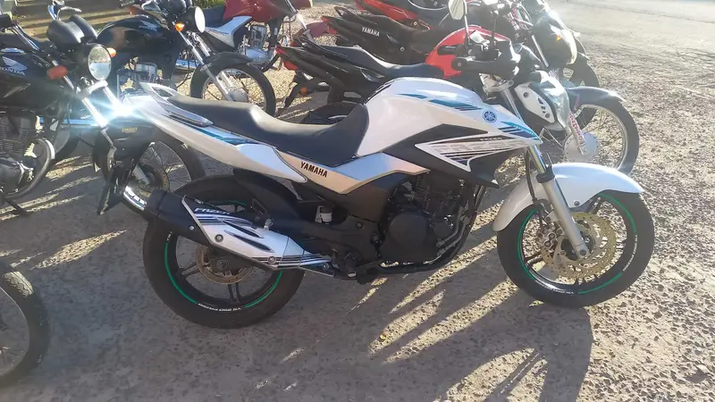 Yamaha YS 250 Fazer Blueflex
