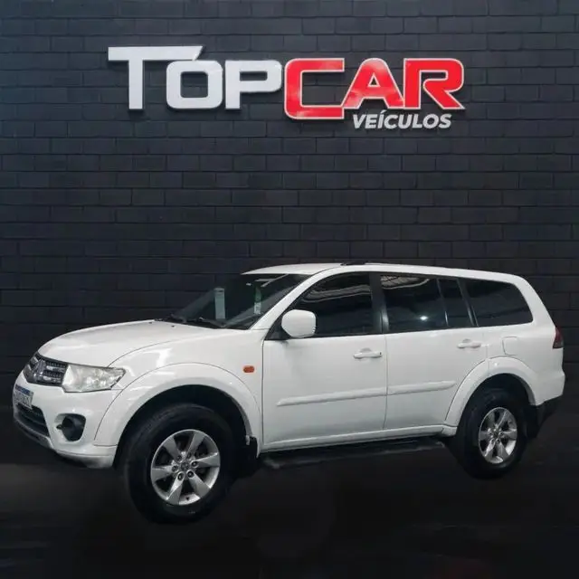 Carro Mitsubishi Pajero Dakar 2014 3.2 HPE 4WD (aut)