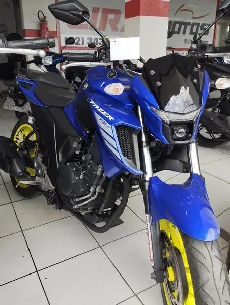 Moto Yamaha Fazer FZ25 2023 ABS