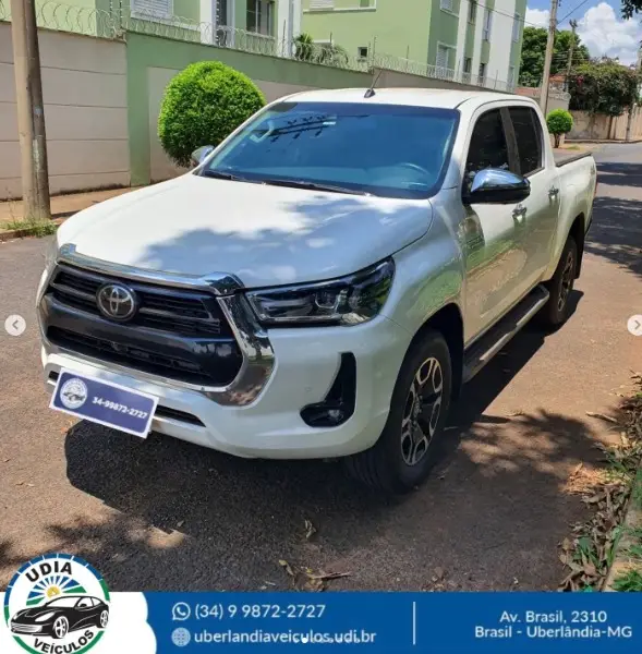 Carro Toyota Hilux Cabine Dupla 2022 SRX 2.8 TDI CD 4x4 (Aut)