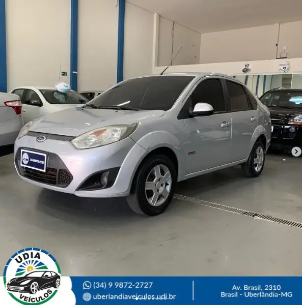Carro Ford New Fiesta Sedan 2012 SE 1.6 (Flex)