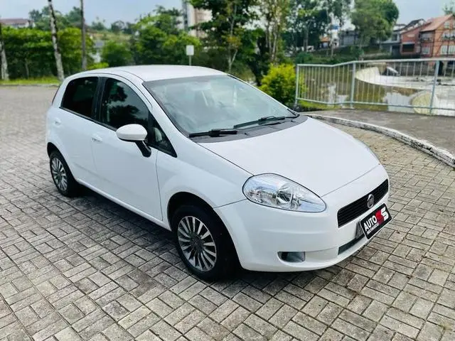 Carro Fiat Punto 2009 ELX 1.4 (Flex)