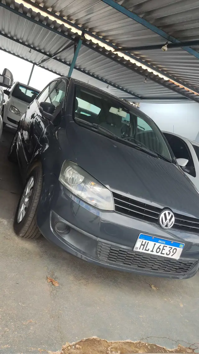 Carro Volkswagen Fox 2010 1.0 8V (Flex) 2p