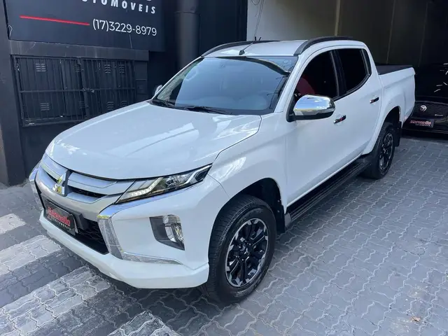 Carro Mitsubishi L200 Triton Sport 2023 HPE 2.4