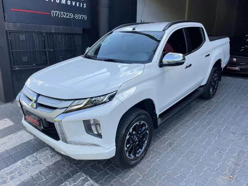 Mitsubishi L200 Triton Sport HPE 2.4