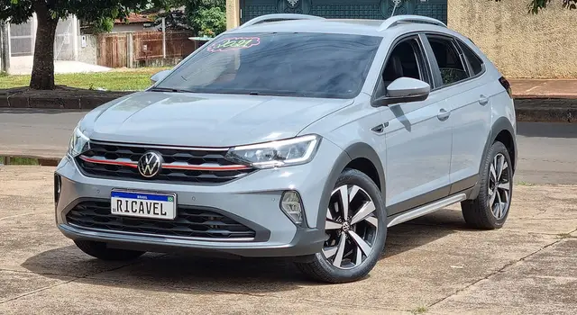 Carro Volkswagen Nivus 2021 Highline 1.0 Turbo (Aut.)