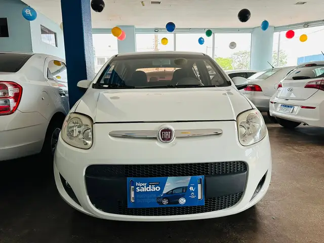 Carro Fiat Palio 2014 Attractive 1.0 Evo (Flex)