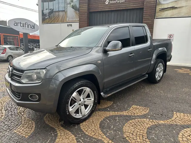 Carro Volkswagen Amarok 2013 2.0 CD 4x4 TDi Highline (Aut)