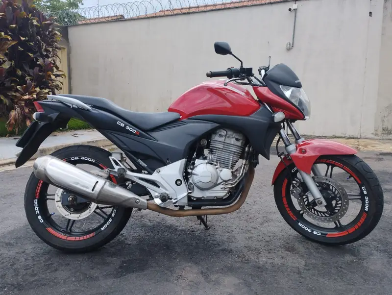 Honda CB 300R Standard