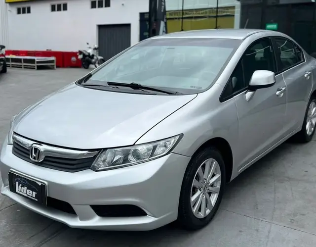 Carro Honda Civic 2014 LXS 1.8 i-VTEC (Aut) (Flex)