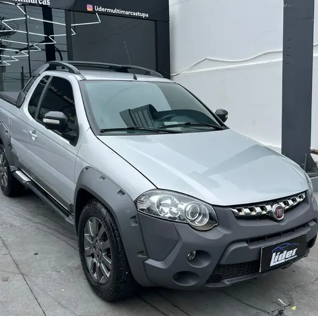 Carro Fiat Strada 2018 Working 1.4 (Flex)