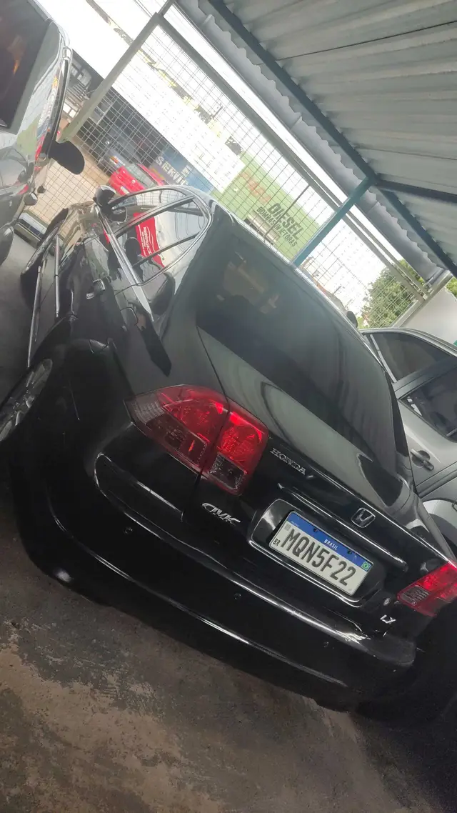 Carro Honda Civic 2006 Sedan LX 1.7 16V (Aut)