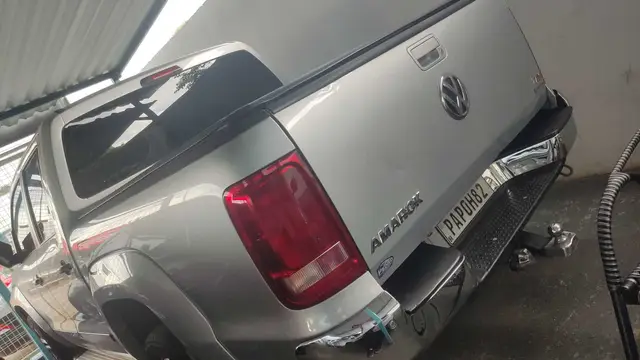 Carro Volkswagen Amarok 2016 2.0 CD 4x4 TDi Highline (Aut)