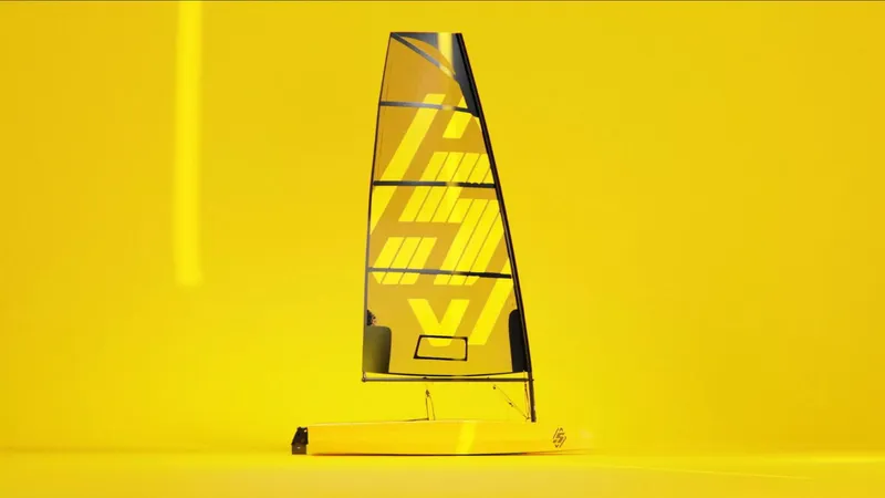 Renault quer avançar no mundo dos elétricos e apresenta até veleiro