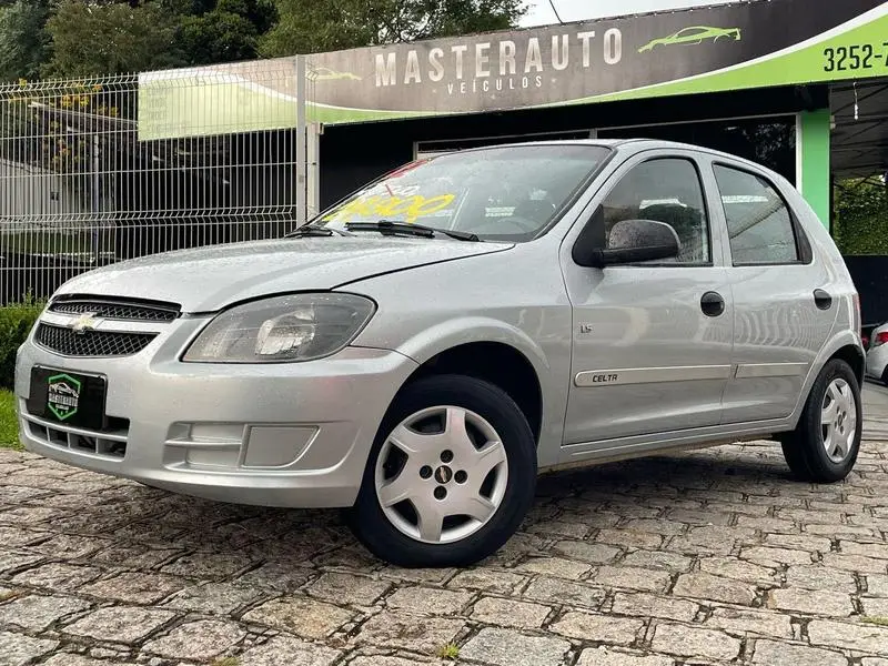 Chevrolet Celta LS 1.0 (Flex) 4p