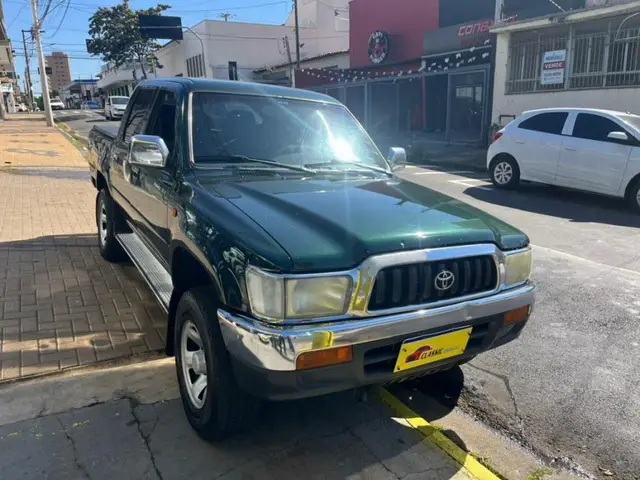 Carro Toyota Hilux Cabine Dupla 2003 Hilux DX 4x4 3.0 (cab. dupla)