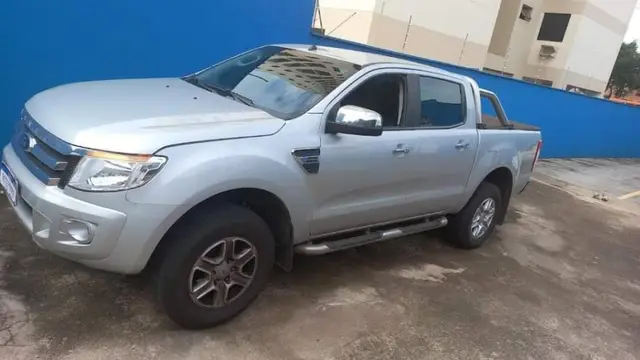 Carro Ford Ranger Cabine Dupla 2015 Ranger 2.5 Flex 4x2 CD XLT