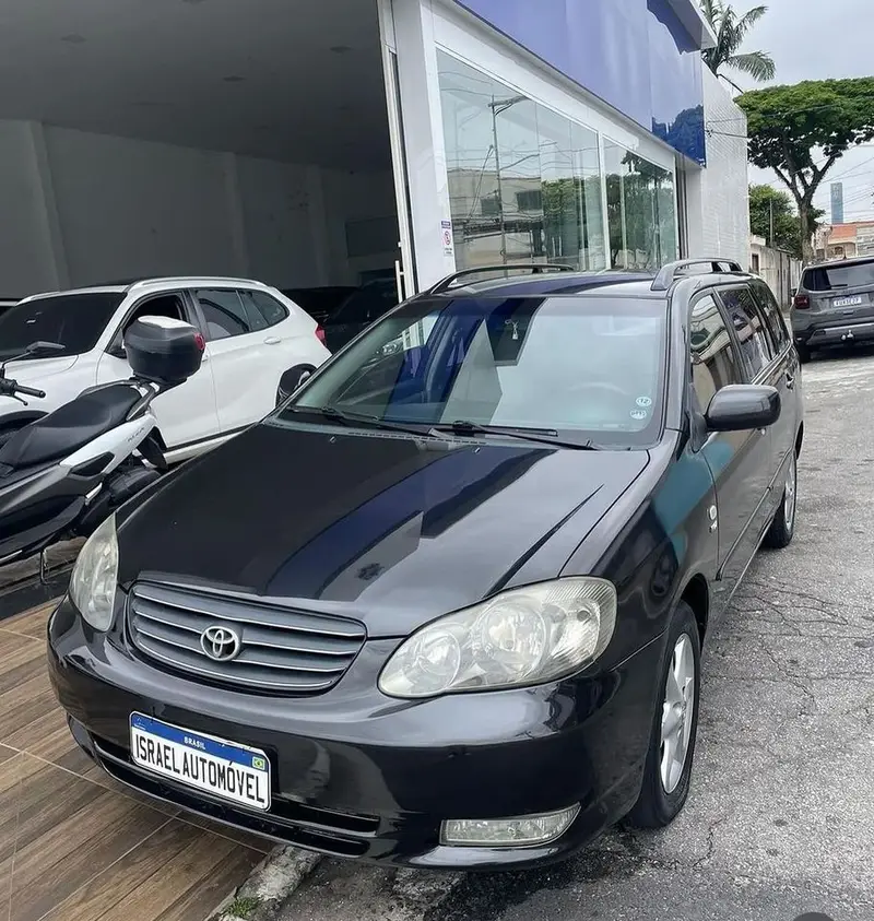 Toyota Corolla Fielder 1.8 16V (aut)