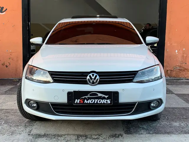 Carro Volkswagen Jetta 2014 2.0 TSI Highline DSG