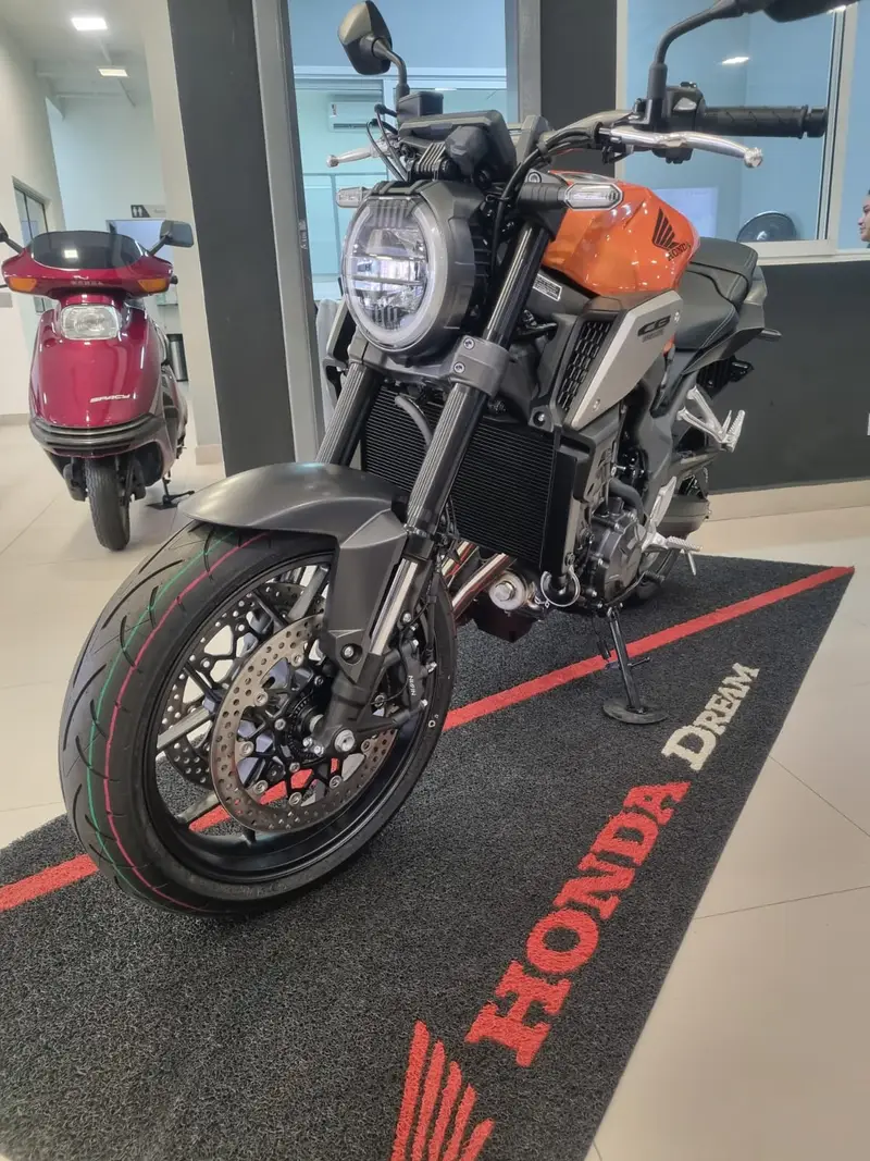 Honda (ABS)