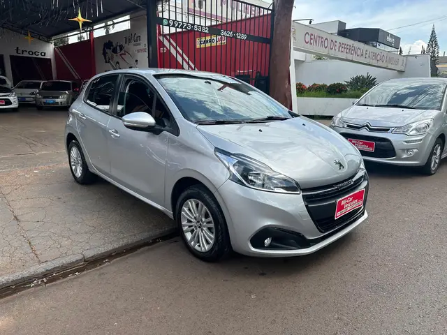 Carro Peugeot 208 2020 Active Pack 1.6 16V (Flex) (Aut)