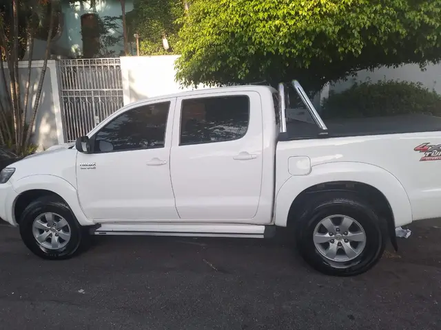 Carro Toyota Hilux Cabine Dupla 2012 Hilux 3.0 TDI 4x4 CD SRV (Aut)