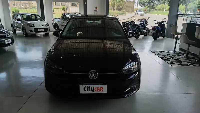 Volkswagen Virtus 1.6 MSI (Flex) (Aut)