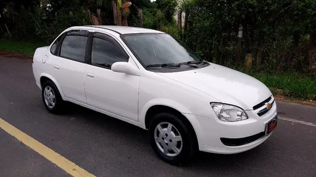 Carro Chevrolet Classic 2015 LS 1.0 VHCE (Flex)