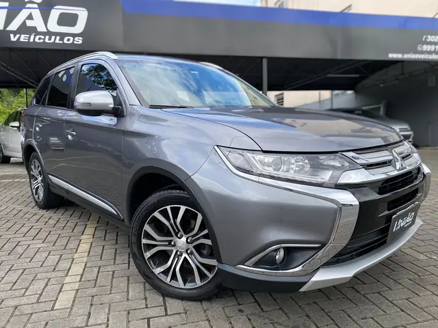 Carro Mitsubishi Outlander 2018 2.0 16V CVT