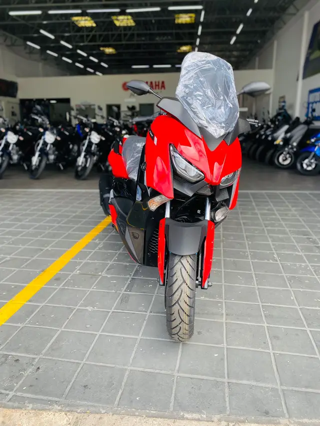 Carro Yamaha XMax 2024 ABS