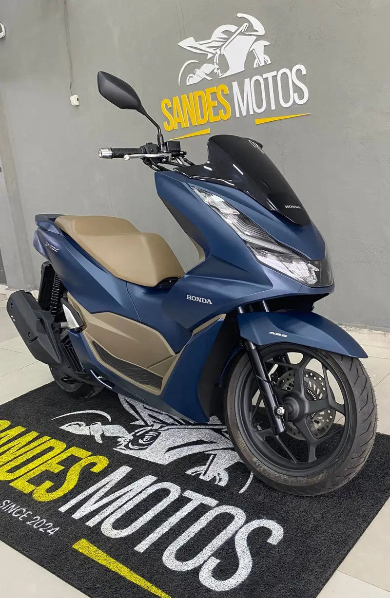 Honda PCX 160 DLX ABS