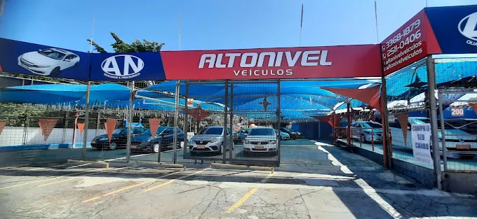 Fachada da loja Alto Nível Veiculos - Campinas - SP