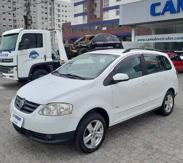Carro Volkswagen SpaceFox 2010 Trend 1.6 8V (Flex)